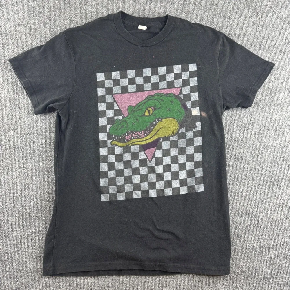 Crocodile Graphic T-Shirt Black Checkered 80s Style Retro Gator Tee Mens Medium